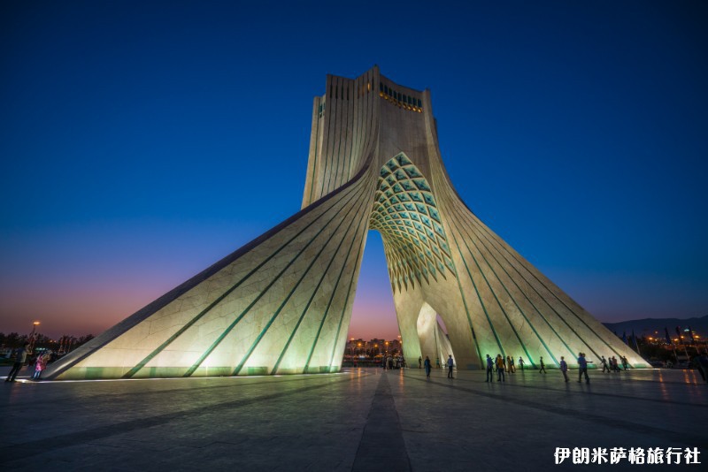 Azadi-Tower.jpg